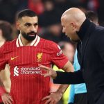 Mohamed Salah dan Arne Slot pelatih Liverpool