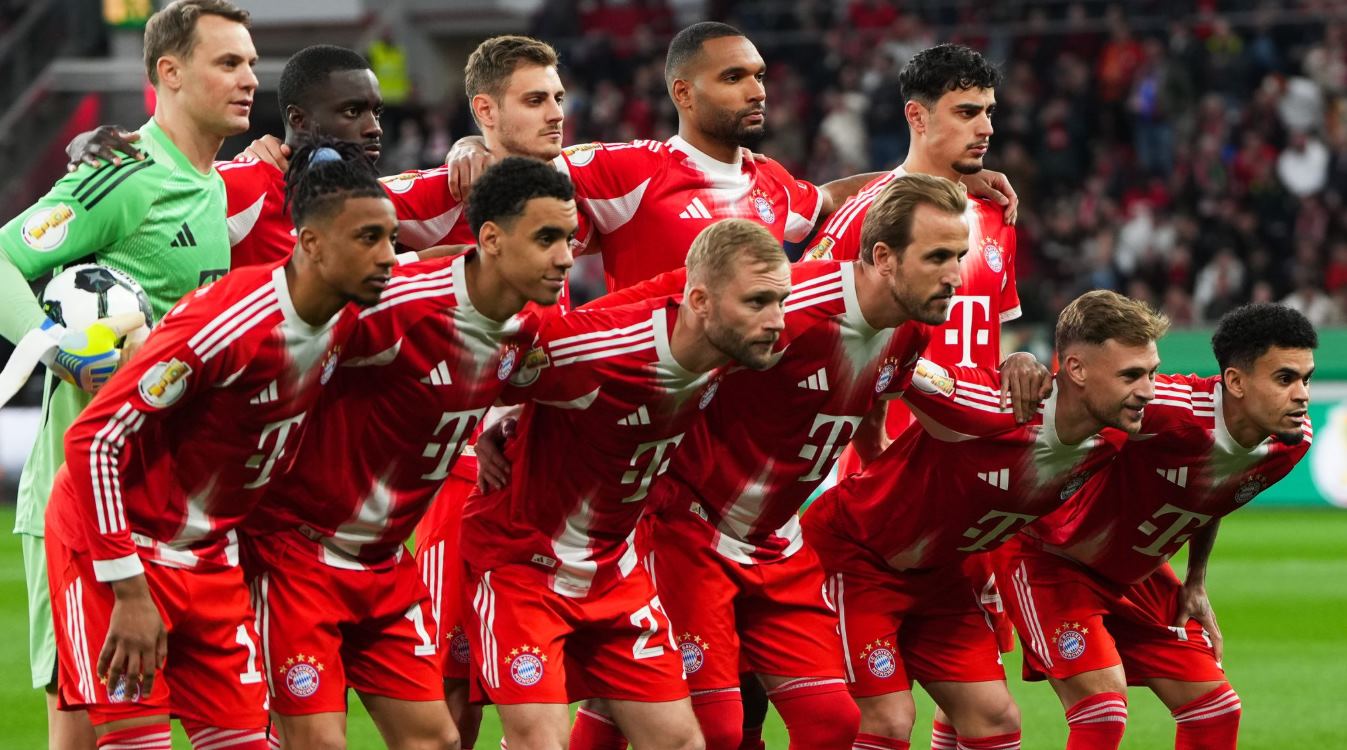 Pemain Bayern Munchen bersiap di Final DFB Pokal Pemain Bayern Munchen bersiap di Final DFB Pokal