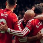 Pemain Manchester United merayakan gol