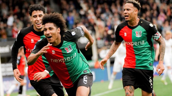 Pemain NEC Nijmegen merayakan lolosnya mereka ke Liga Champions