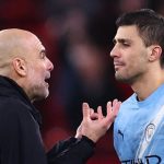 Pep Guardiola dan Rodri pemain Manchester City