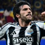 Sandro Tonali pemain Newcastle United