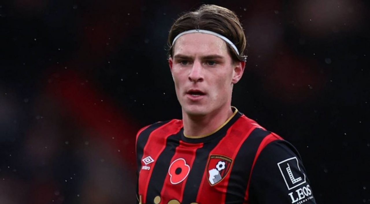 Alex Scott pemain Bournemouth
