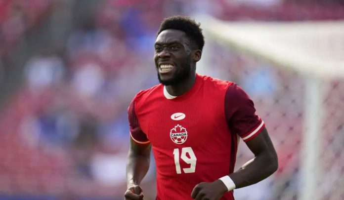 Alphonso Davies pemain Bayern Munchen Alphonso Davies pemain Bayern Munchen
