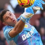 Emiliano Martinez kiper Aston Villa