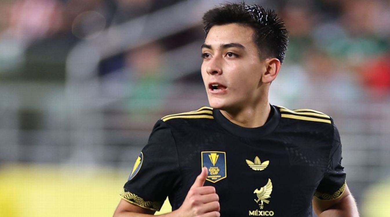Gilberto Mora pemain Meksiko