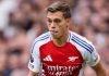 Leandro Trossard pemain Arsenal