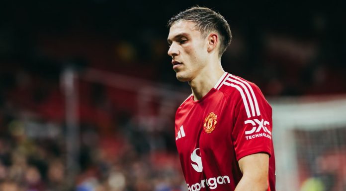 Manuel Ugarte pemain Manchester United