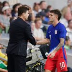 Mauricio Pochettino dan Christian Pulisic pemain Timnas Amerika Serikat