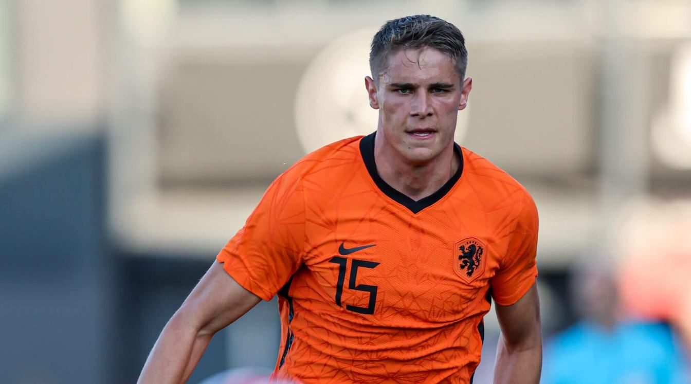 Micky van de Ven pemain Timnas Belanda jadi pemain tercepat yang tampil di Piala Dunia 2026