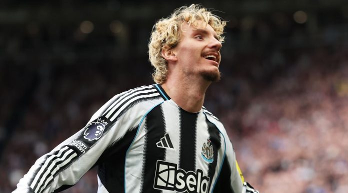 Nick Woltemade pemain Newcastle United