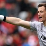 Manchester United Bidik Dua Kiper Berpengalaman, Masa Depan Radek Vitek Kian Tak Pasti Radek Vitek kiper Manchester United