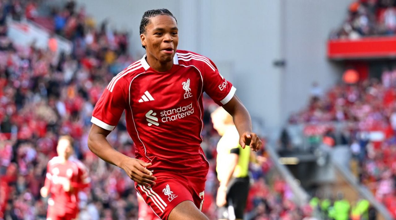 Rio Ngumoha wonderkid Liverpool