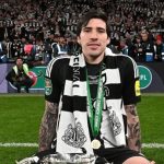 Sandro Tonali pemain Newcastle United