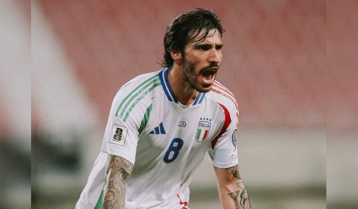 Sandro Tonali pemain Newcastle United