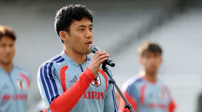 Wataru Endo pemain timnas Jepang Wataru Endo pemain timnas Jepang