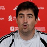 Andoni Iraola pelatih Liverpool