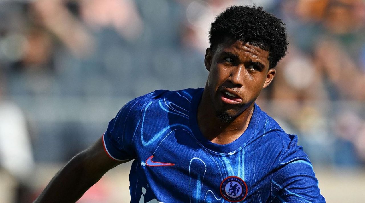 Andrey Santos resmi gabung Manchester United dari Chelsea