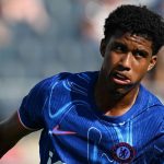 Manchester United Sepakat Rekrut Andrey Santos, Perburuan Gelandang Bintang Masih Berlanjut Andrey Santos resmi gabung Manchester United dari Chelsea