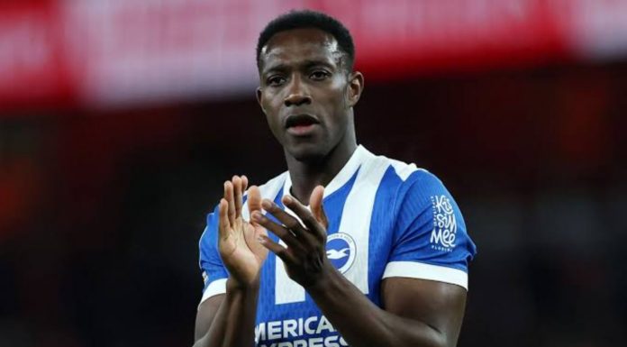 Danny Welbeck dikabarkan segera bergabung dengan Chelsea usai kesepakatan tercapai.