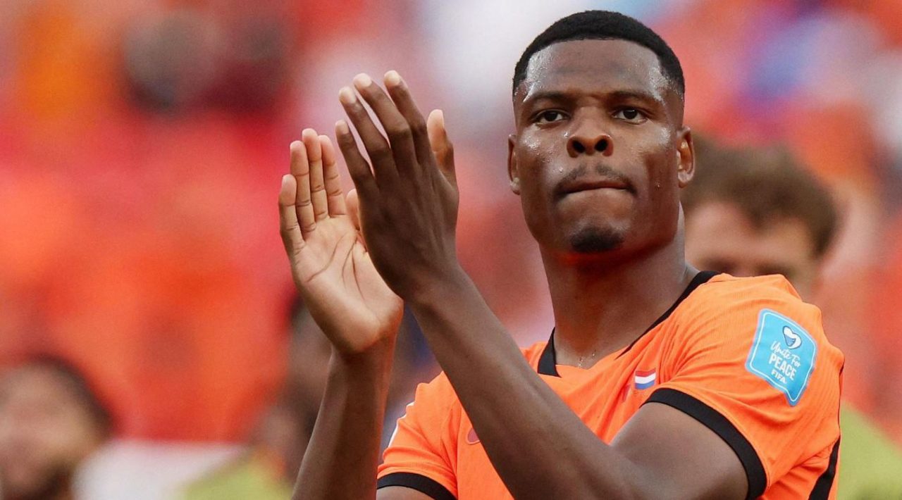 Denzel Dumfries pemain Inter Milan