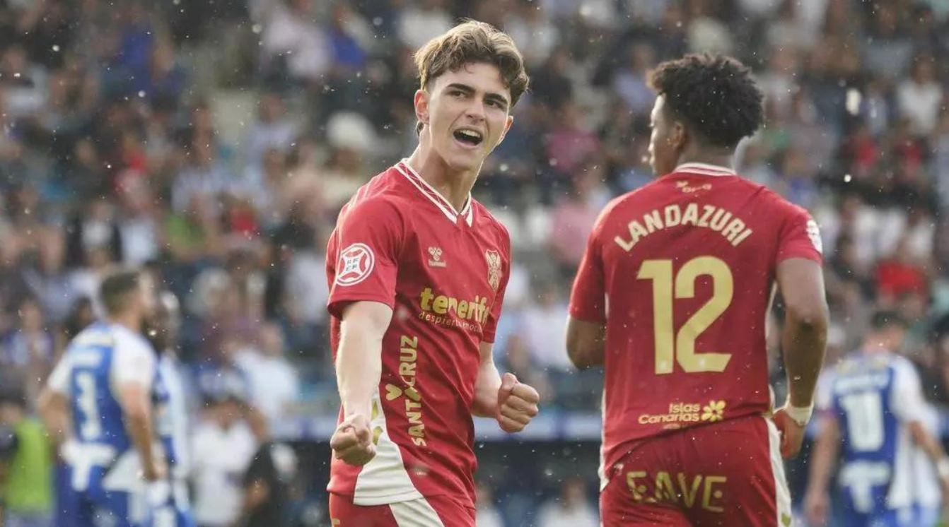 Jony Hernandez pemain Tenerife