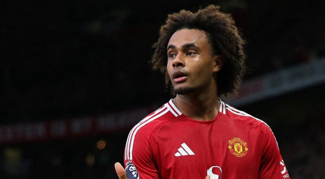 Joshua Zirkzee pemain Manchester United