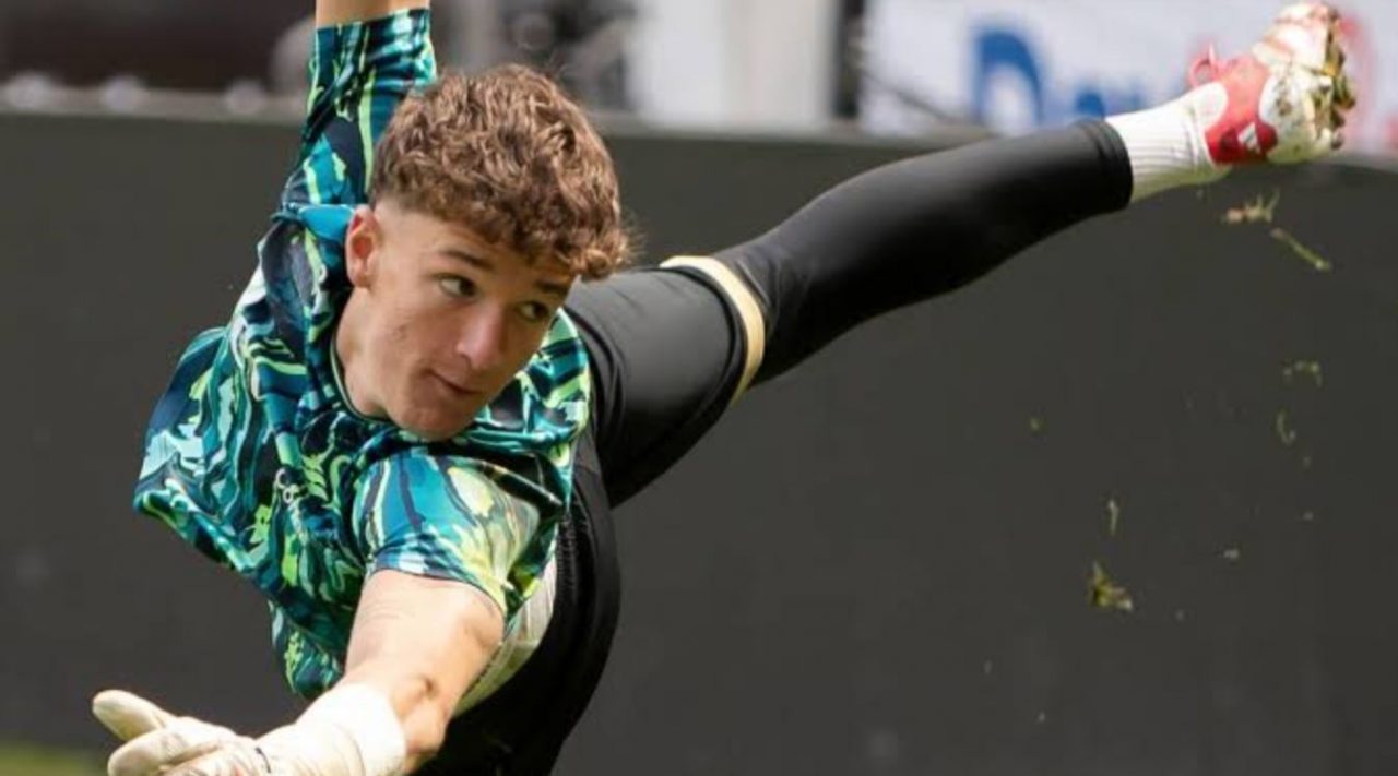 Kit Margetson pemain baru Manchester United