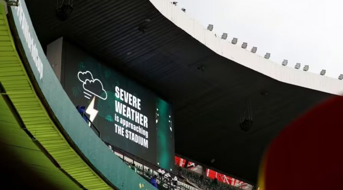 Laga Meksiko vs Inggris dituunda Laga Meksiko vs Inggris dituunda
