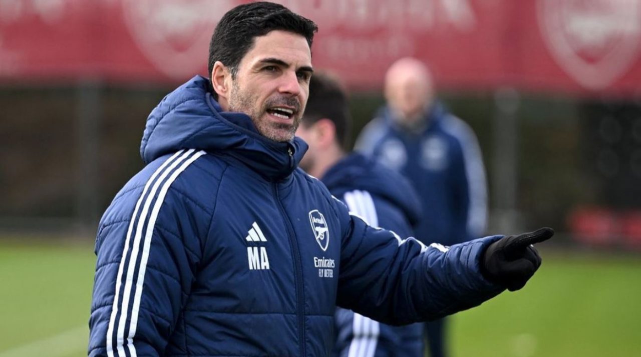 Mikel Arteta pelatih Arsenal