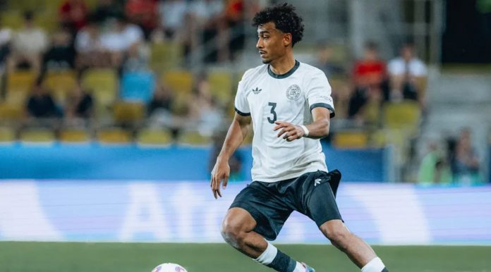 Nathaniel Brown pemain Eintracht Frankfurt