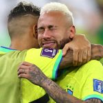 Neymar Kode Mau Pensiun, Ronaldo Langsung Bilang Jangan Buru-buru Neymar pemain timnas Brasil