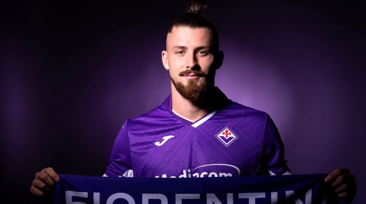 Radu Dragusin pemain Fiorentina