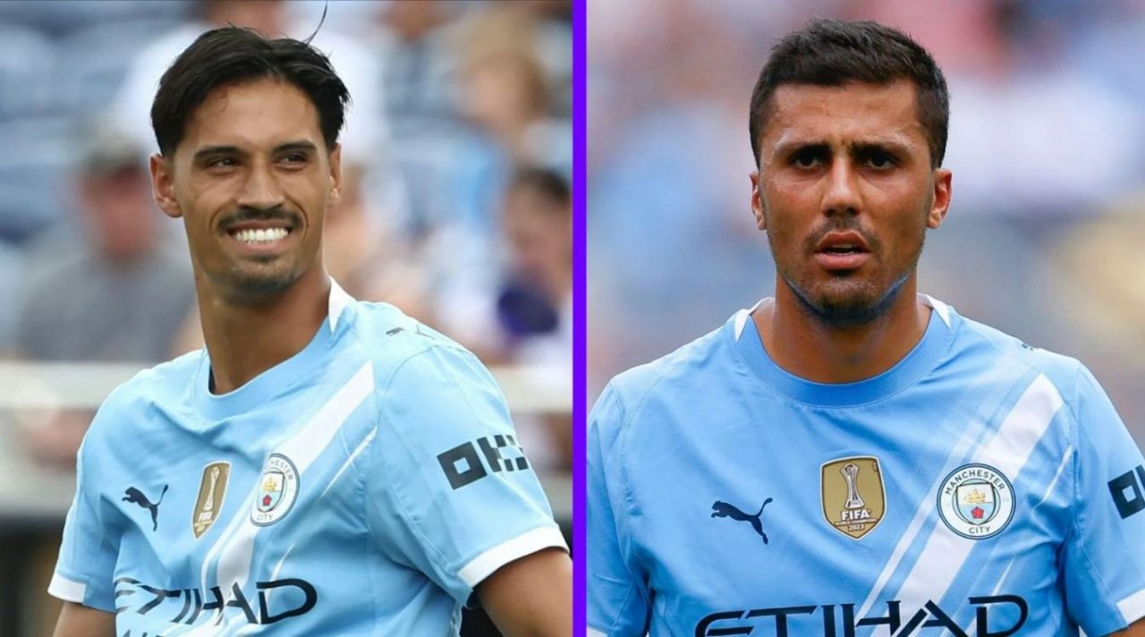 Tijjani Reijnders dan Rodri pemain Manchester City