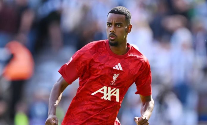 Alexander Isak saat laga tandang Liverpool di markas Newcastle United
