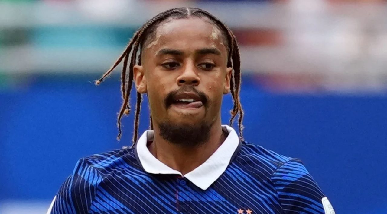 Bradley Barcola pemain PSG target transfer Liverpool