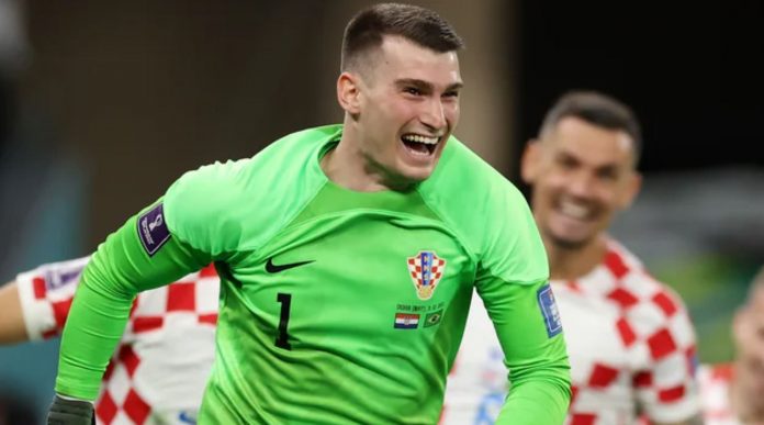 Dominik Livakovic kiper Fenerbahce Dominik Livakovic kiper Fenerbahce