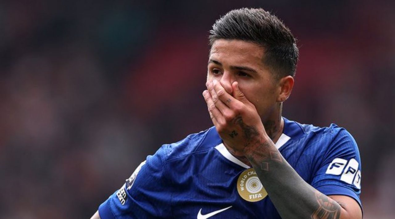 Enzo Fernandez pemain Chelsea masih bisa dijual klub