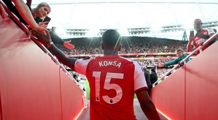 Ezri Konsa pemain Arsenal Ezri Konsa pemain Arsenal