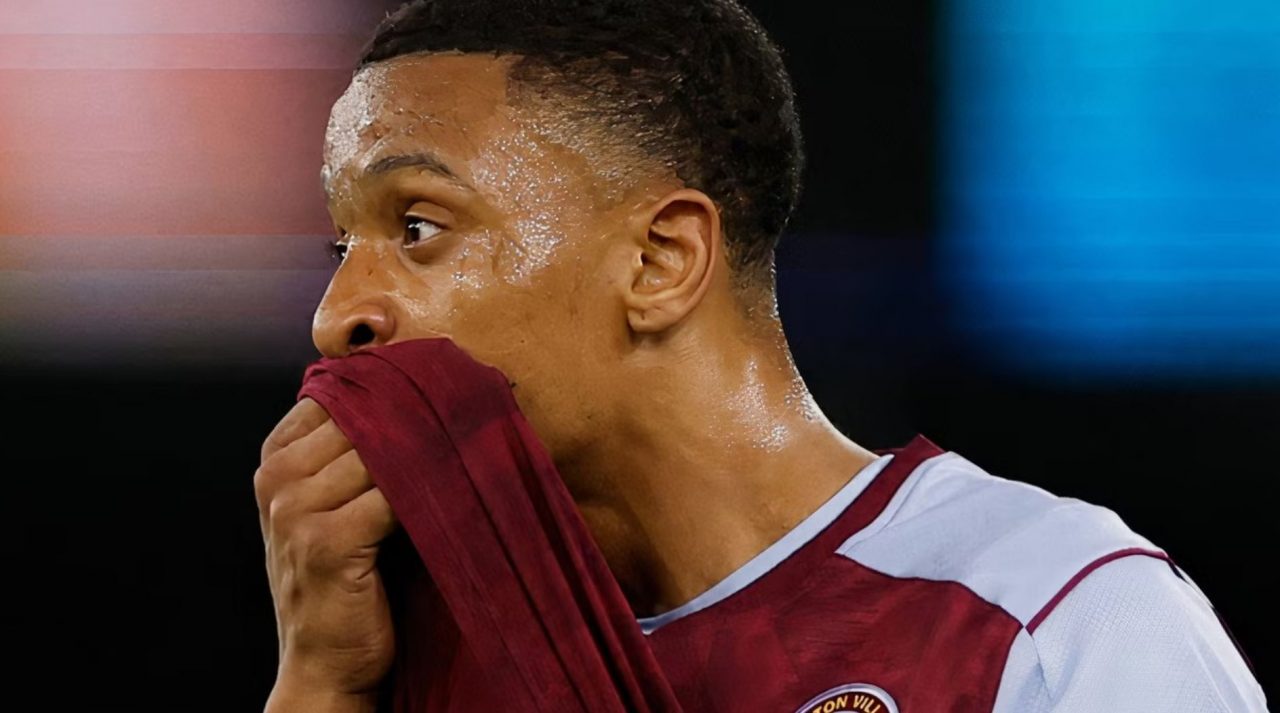 Ezri Konsa pemain Arsenal