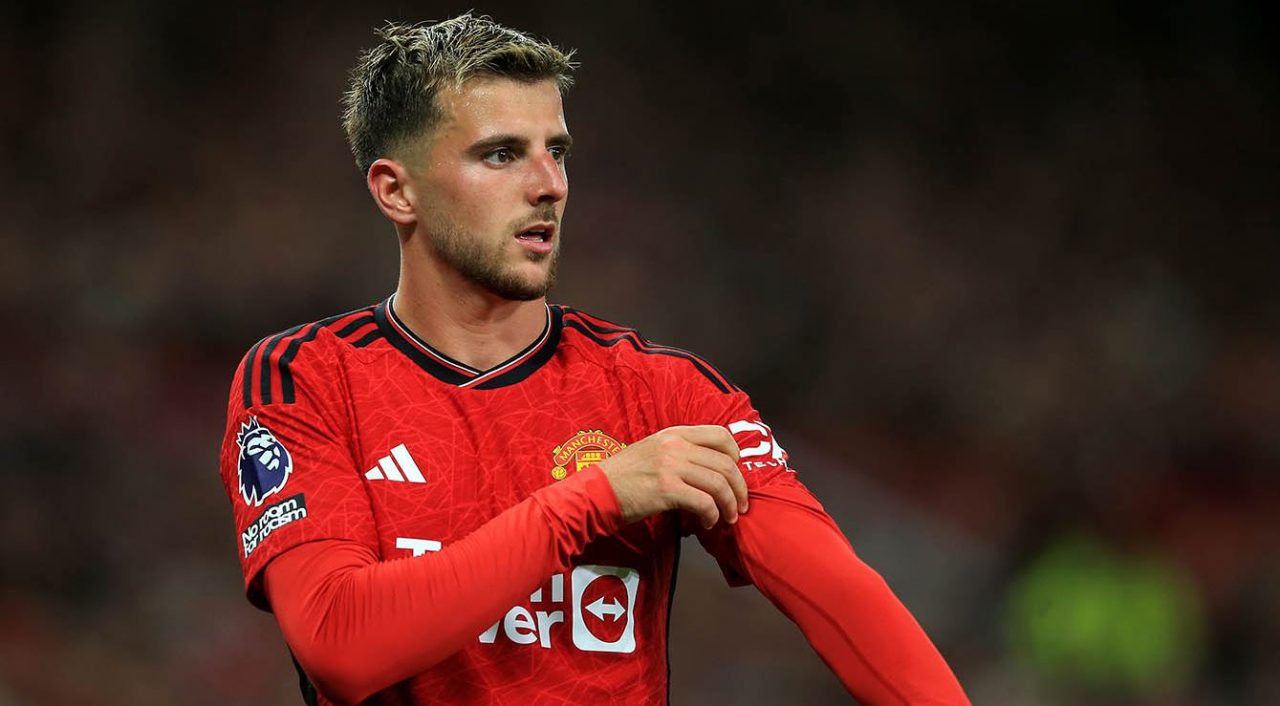Mason Mount pemain Manchester United