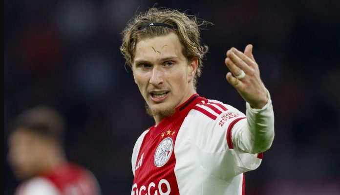 Mika Gdts pemain Ajax Amsterdam Mika Gdts pemain Ajax Amsterdam