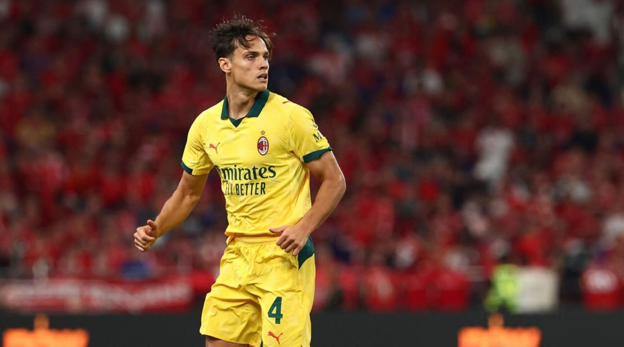 Samuele Ricci pemain AC Milan