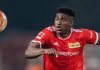 Taiwo Awoniyi pemain Nottingham Forest