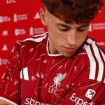 Victor Munoz Siap Debut Lebih Cepat, Liverpool Dapat Kabar Baik Jelang Lawan Monaco Victor Munoz pemain Liverpool