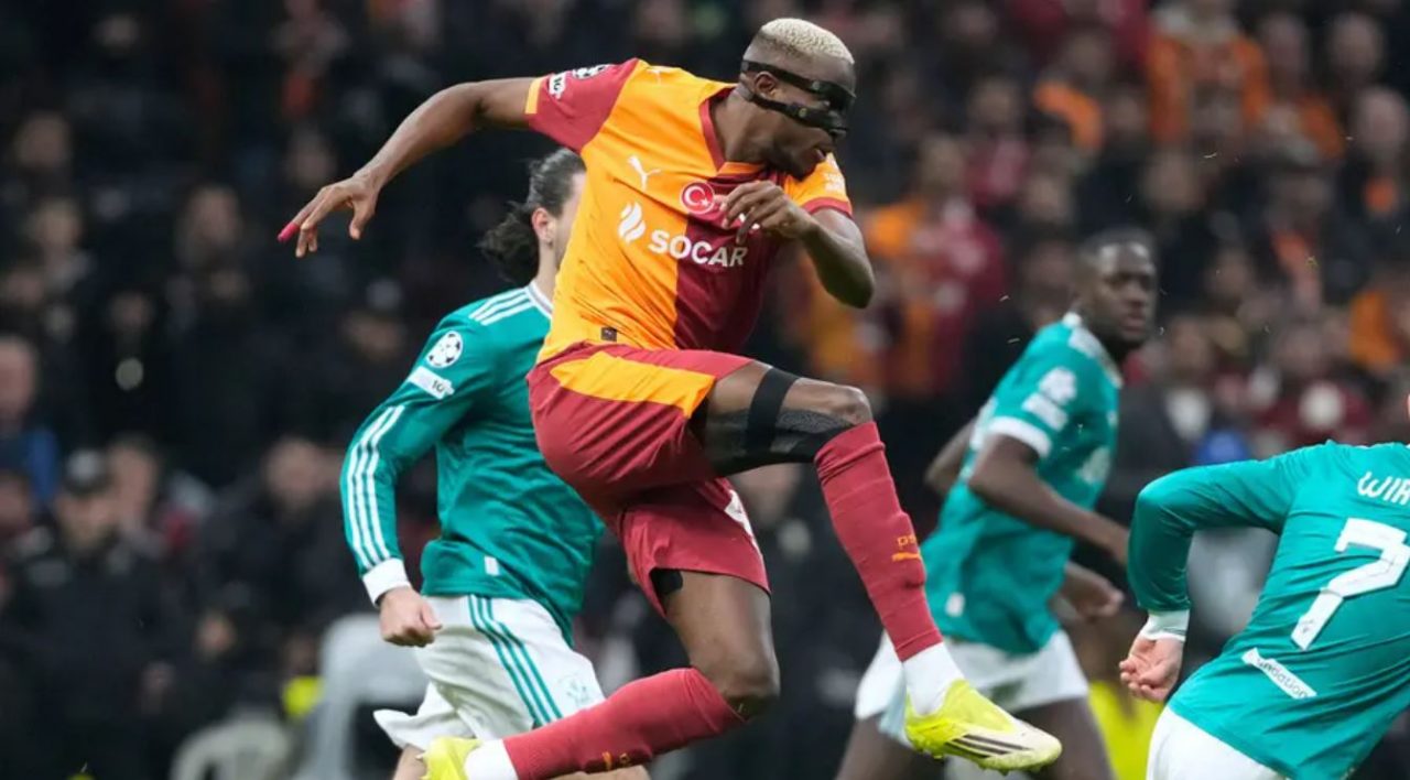 Victor Osimhen pemain Galatasaray