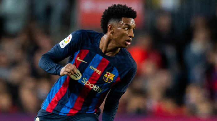 Alejandro Balde pemain Barcelona