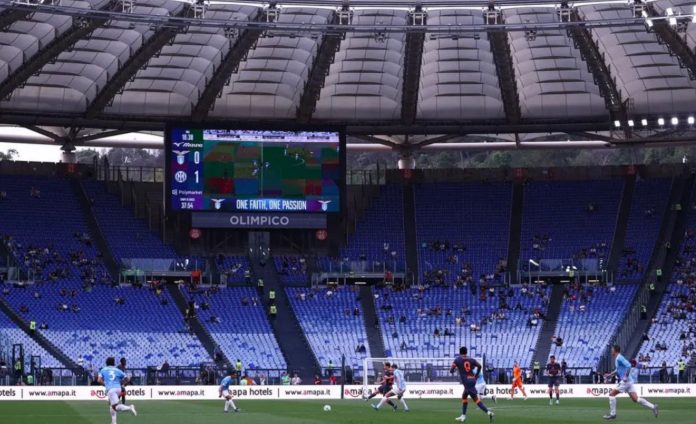 Penampakan Stadion Olimpico yang kosong di laga Lazio vs AC Milan Penampakan Stadion Olimpico yang kosong di laga Lazio vs AC Milan