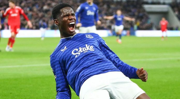 Thierno Barry pemain Everton Thierno Barry pemain Everton