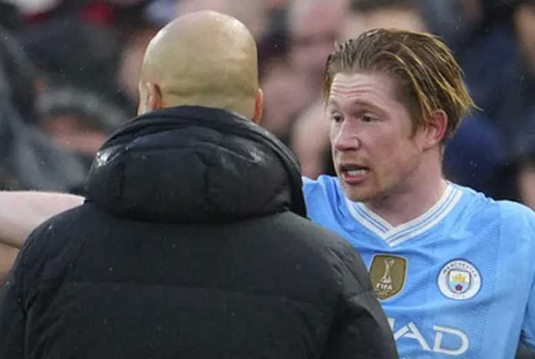 Kevin de Bruyne dan Pep Guardiola